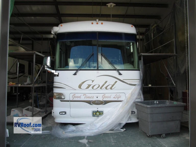 Alfas RV roof